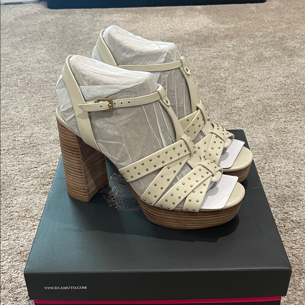 Vince Camuto